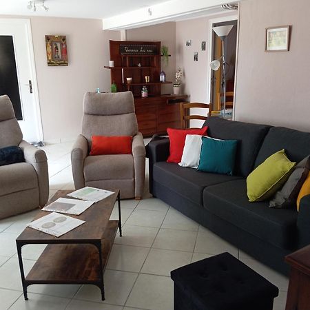 Bed and Breakfast La Salamandre De Chazelles 16 Екстер'єр фото